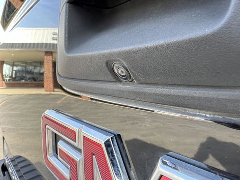 Used 2018 GMC Sierra 1500 2WD Double Cab w/ Sierra Convenience Package image 5