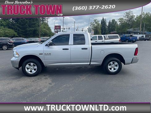 Used 2015 RAM 1500 Tradesman w/ Popular Equipment Group AWD/4WD image 2