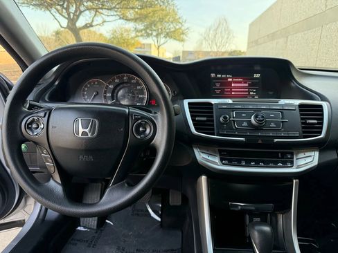Used 2014 Honda Accord LX-S image 11