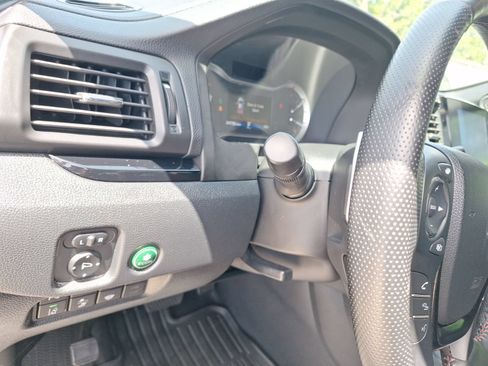 Used 2023 Honda Ridgeline Black Edition image 18