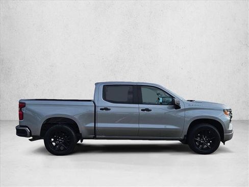 Used 2024 Chevrolet Silverado 1500 Custom RWD image 4