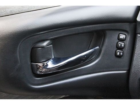 Used 2018 Nissan Murano SL w/ Cargo Package FWD image 22