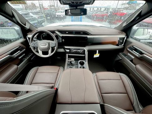 New 2026 GMC Sierra 1500 Denali AWD/4WD image 18
