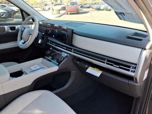 New 2026 Hyundai Santa Fe SE image 6