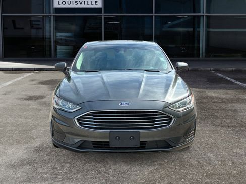 Used 2020 Ford Fusion SE FWD image 21