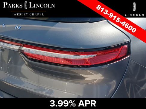 Used 2022 Lincoln Corsair Reserve w/ Equipment Group 201A FWD image 9