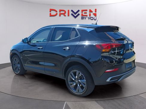 Used 2025 Buick Encore GX Preferred FWD image 3