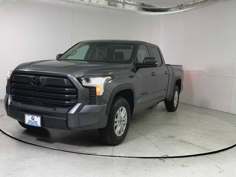 Used 2023 Toyota Tundra SR5 w/ SR5 Premium Package image 6