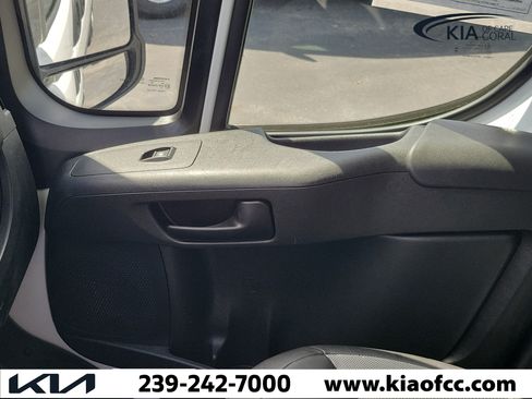 Used 2025 RAM ProMaster 2500 w/ Convenience Group FWD image 28