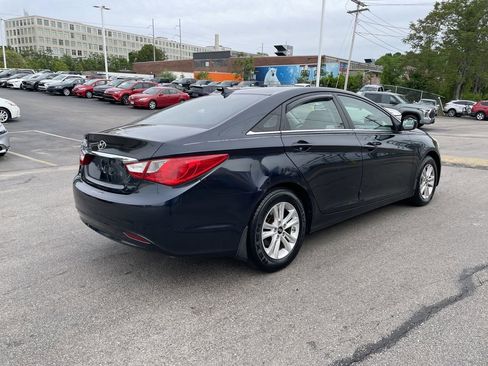 Used 2012 Hyundai Sonata GLS w/ Popular Equipment Pkg FWD image 5