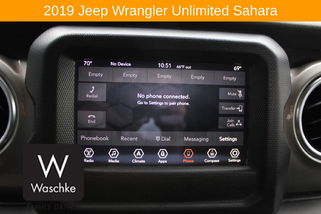 Used 2019 Jeep Wrangler Unlimited Sahara AWD/4WD image 44