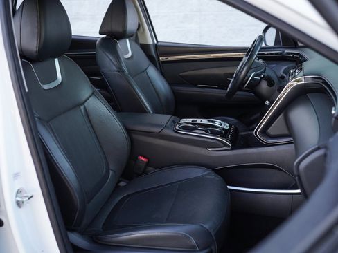 Used 2022 Hyundai Tucson Limited image 25