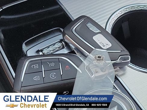 Certified 2024 Cadillac Lyriq Tech RWD image 36