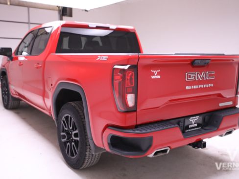 Used 2023 GMC Sierra 1500 Elevation w/ X31 Off-Road Package image 3