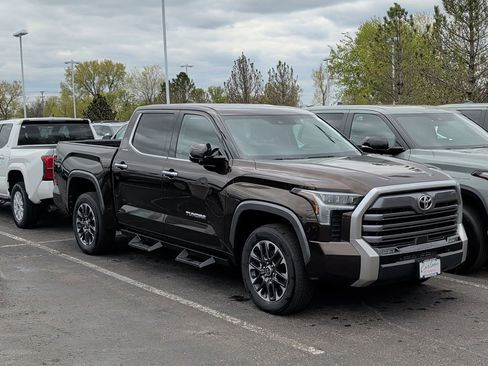 Used 2023 Toyota Tundra Limited AWD/4WD image 2