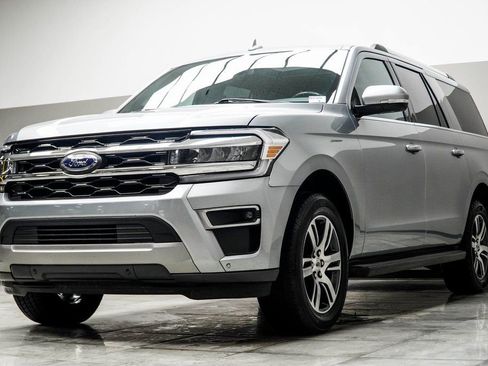 Used 2024 Ford Expedition Max Limited RWD image 8