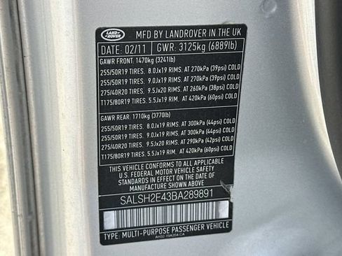 Used 2011 Land Rover Range Rover Sport Supercharged AWD/4WD image 32