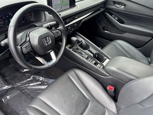 Certified 2024 Honda Accord Touring image 4