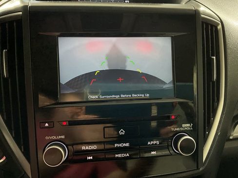 Used 2023 Subaru Forester Premium image 3