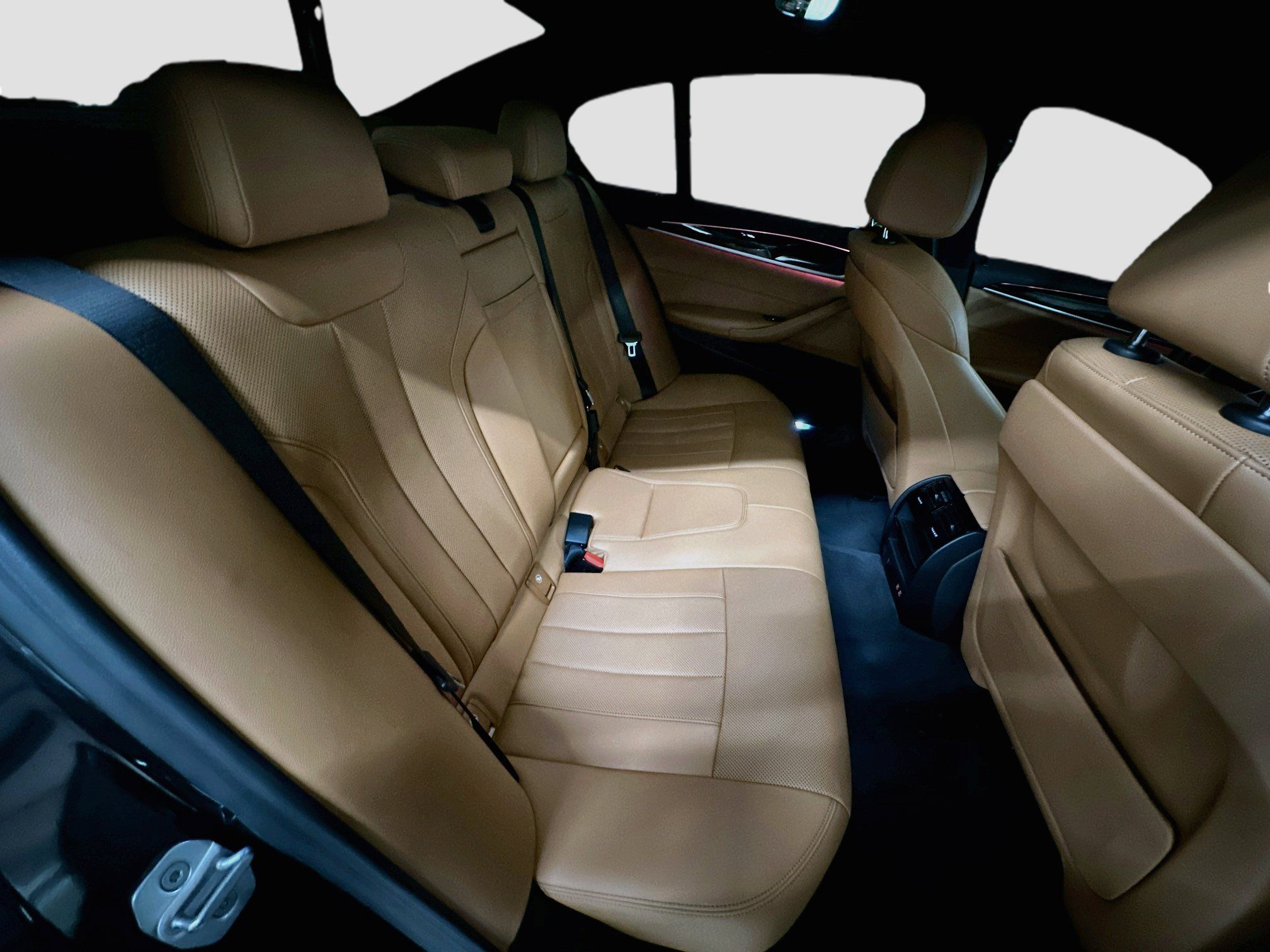 Used 2022 BMW 540i w/ Convenience Package RWD image 26