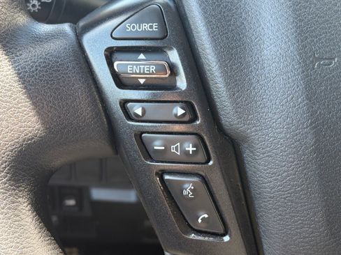 Used 2022 Nissan Frontier SV w/ Technology Package AWD/4WD image 20