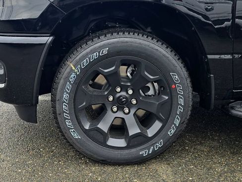 New 2026 RAM 1500 Express image 32