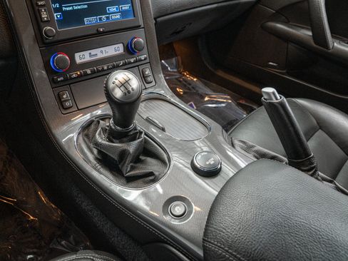 Used 2009 Chevrolet Corvette ZR1 w/ Preferred Equipment Group RWD image 33