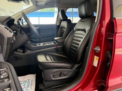 Certified 2022 Ford Edge SEL w/ Convenience Package AWD/4WD image 5