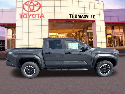 New 2025 Toyota Tacoma 4x4 Double Cab image 4