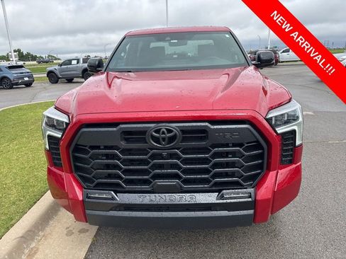 Used 2025 Toyota Tundra Limited w/ TRD Off-Road Package AWD/4WD image 2