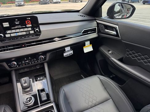 New 2025 Mitsubishi Outlander SEL Black Edition AWD/4WD image 25
