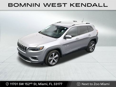 Used 2020 Jeep Cherokee Limited image 12