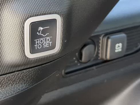 New 2026 Jeep Grand Cherokee Limited AWD/4WD image 38