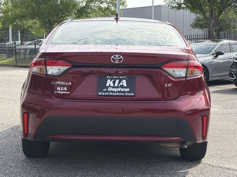Used 2022 Toyota Corolla LE FWD image 28