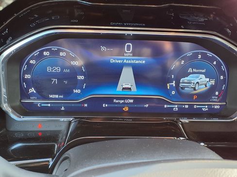 Used 2024 Chevrolet Silverado 1500 LT image 15