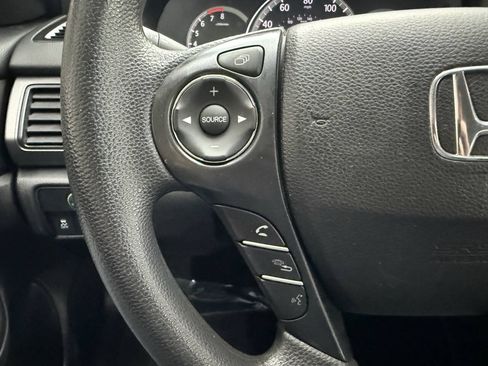 Used 2015 Honda Accord LX image 23