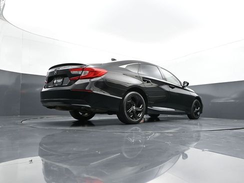 Used 2018 Honda Accord EX image 28