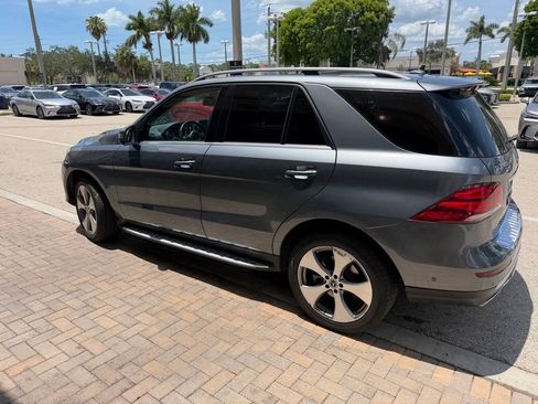 Used 2019 Mercedes-Benz GLE 400 4MATIC image 7