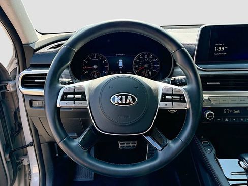 Used 2022 Kia Telluride SX w/ SX Prestige Package AWD/4WD image 11