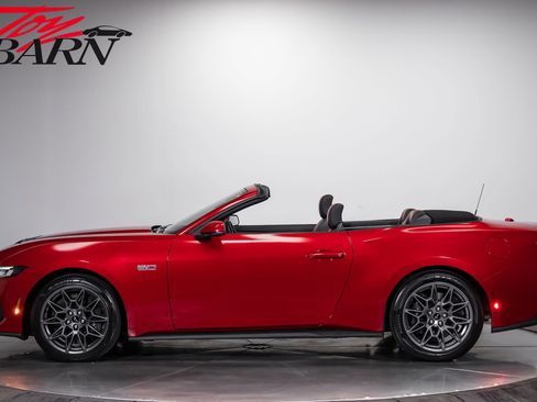 Used 2024 Ford Mustang GT Premium w/ GT Performance Package RWD image 2