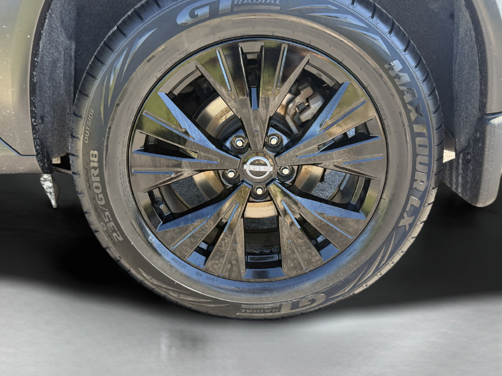 Used 2023 Nissan Rogue SV w/ SV Premium B Package FWD image 19
