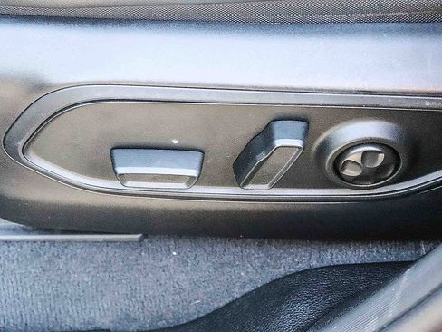 Used 2022 Jeep Grand Cherokee L Limited image 27