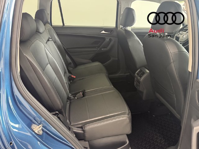 Used 2020 Volkswagen Tiguan SE AWD/4WD image 23