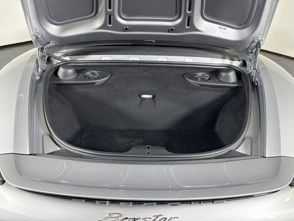 Used 2022 Porsche 718 Boxster RWD image 28