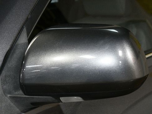 Used 2011 Toyota Highlander Limited w/ Tow Pkg image 62