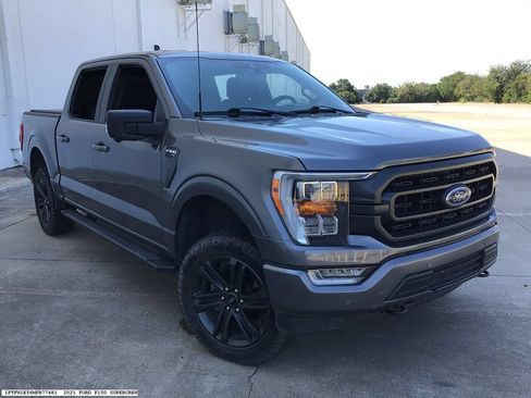Used 2021 Ford F150 XLT w/ Equipment Group 302A High AWD/4WD image 4