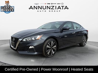 Certified 2021 Nissan Altima 2.5 SV w/ SV Premium Package