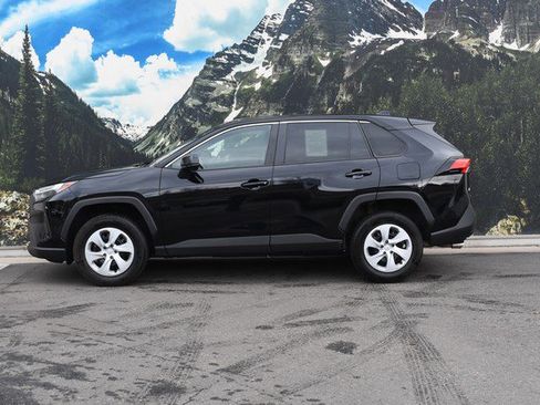 Certified 2024 Toyota RAV4 LE image 7