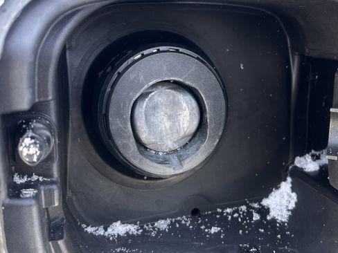 Used 2024 Chevrolet Malibu LT image 11