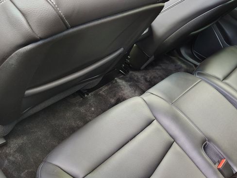 New 2025 Cadillac XT6 Luxury w/ LPO, Premium Carpet Package image 28